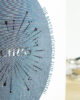 PALUXA_Geburtstagskarte_60_nachtblau_detail3.jpg Zoom-In PALUXA Lasercut-Geburtstagskarte 60, dunkelblaues Einlageblatt, stehend.