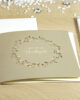 PALUXA_Herzlicher_Kranz_zur_Hochzeit_Perlgold_detail1.jpg Zoom-In PALUXA Lasercut-Hochzeitskarte Gravur mit Kranz, golden, liegend.