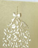 PALUXA_Florale_Weihnachtskugel_Perlgold_detail2.jpg Zoom-In PALUXA Lasercut-Weihnachtskarte mit floralem Weihnachtskugel Motiv, stehend, Farbe Perlgold.
