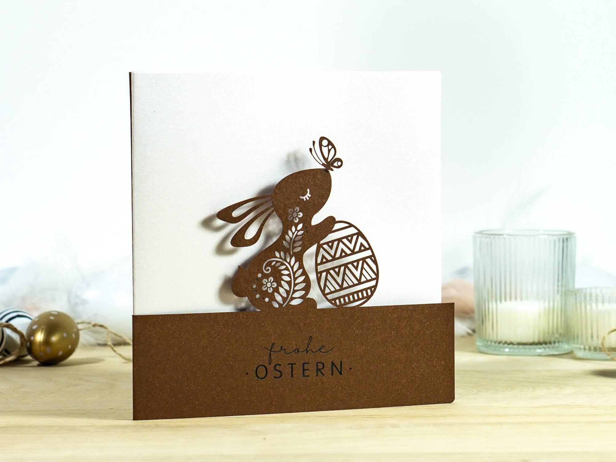 PALUXA_floraler_Osterhase_LuxuryBrown_stehend.jpg